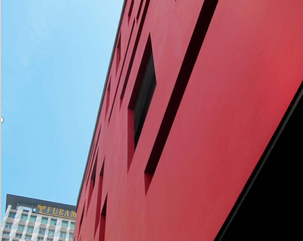 Ejemplo de revestimiento de fachada sin junta vista y pintada